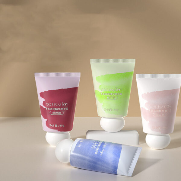 Women's Nourishing Moisturizing Tender White Hand Cream Anti-chapping