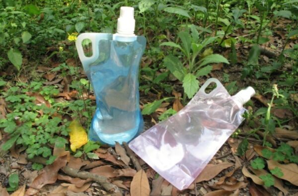 1L Foldable Drinking Water Bottle Bladder Bag - Image 2