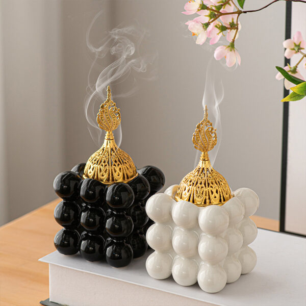 Ceramic Golden Rubik's Cube Incense Burner Middle East Arab Festival Handheld Incense Burner Domestic Ornaments - Image 2