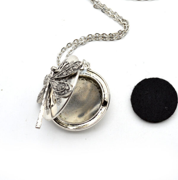 Retro Round Hollow Essential Oil Incense Can Be Beaten - Image 2